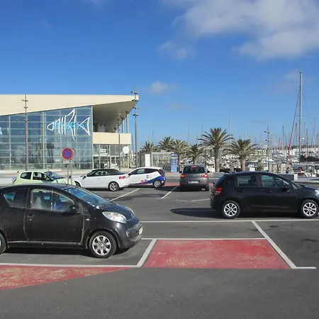Le Gite Du Port Landhuis *